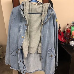 New light denim jacket with hooded vest inside